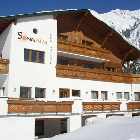 Sonnalm St. Leonhard im Pitztal